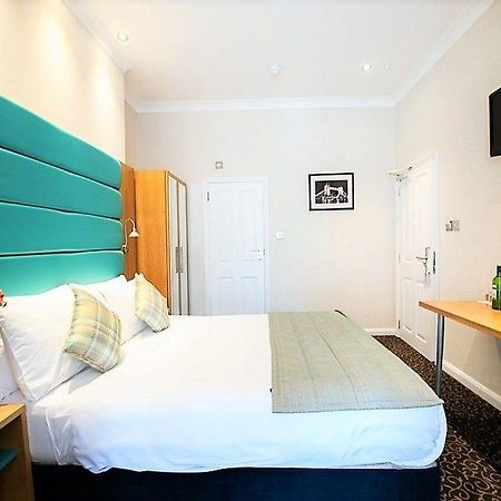 Bed and Breakfast Astors Belgravia Лондон Экстерьер фото