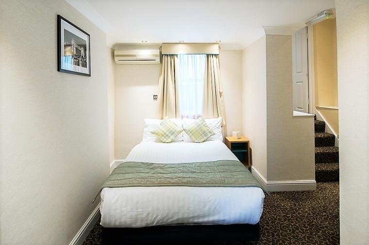 Bed and Breakfast Astors Belgravia Лондон Экстерьер фото