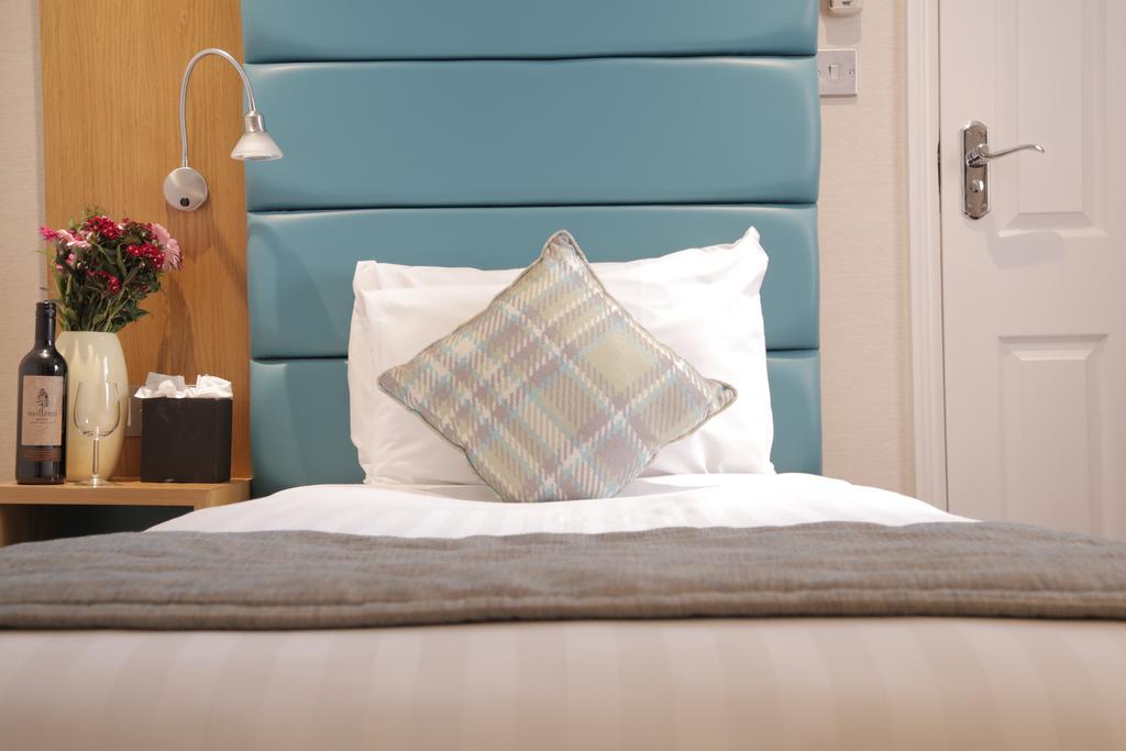 Bed and Breakfast Astors Belgravia Лондон Экстерьер фото