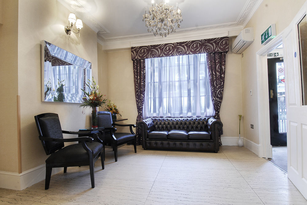 Bed and Breakfast Astors Belgravia Лондон Экстерьер фото